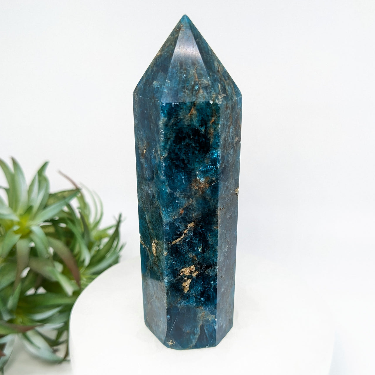 Apatite 4" Tower #LV6154