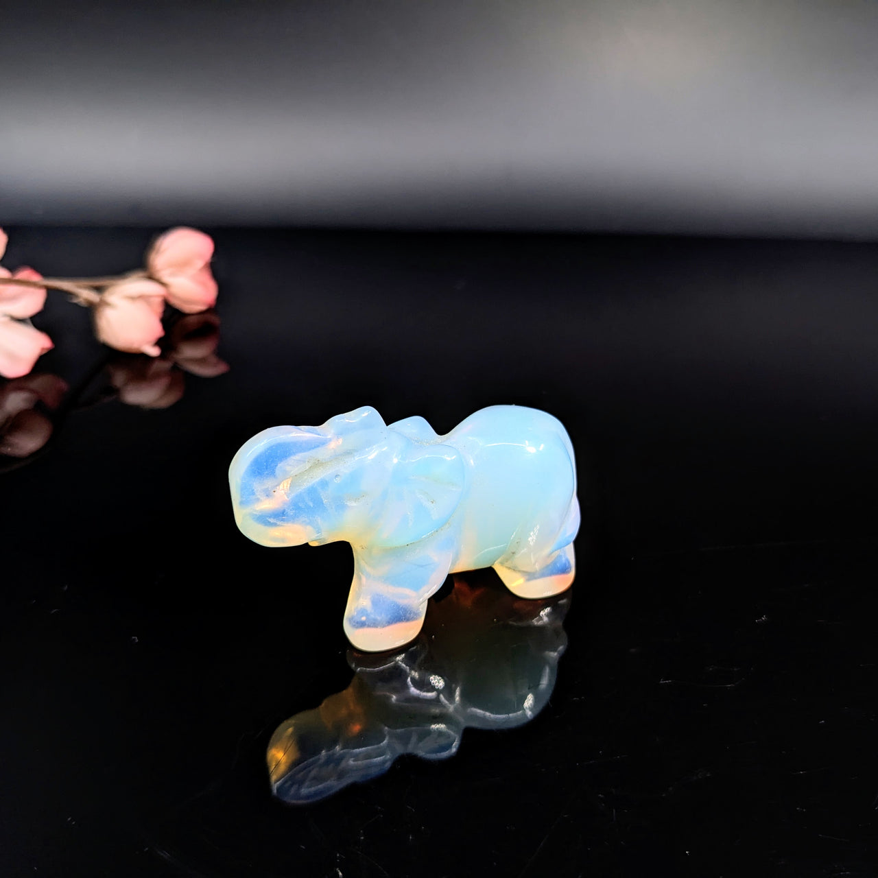 Opalite  2" Elephant  #LV6628