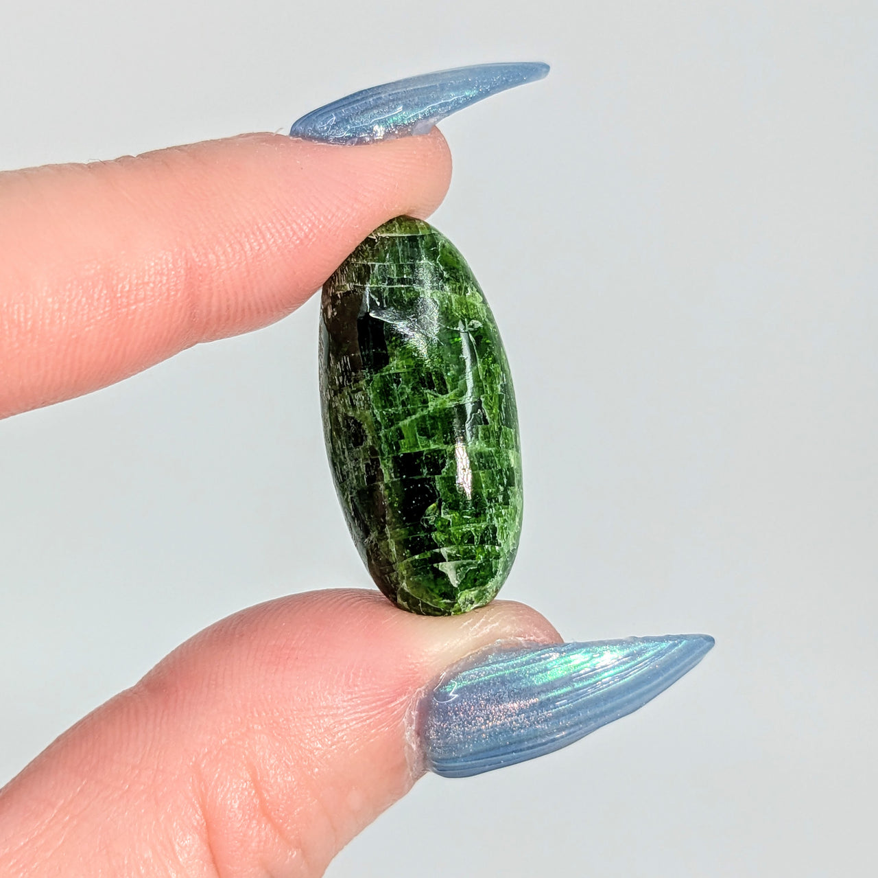 Chrome Diopside 1" Mini Pebble #LV5635