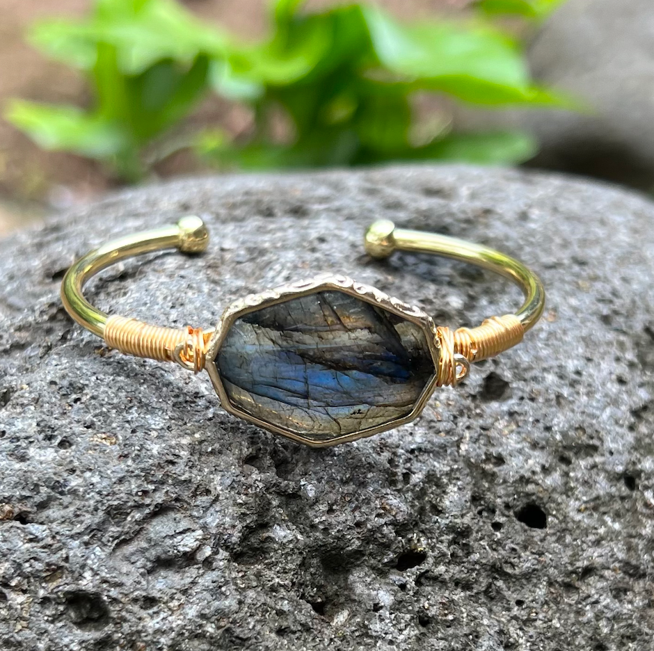 Third Eye Bangle ~ Labradorite #LV5289