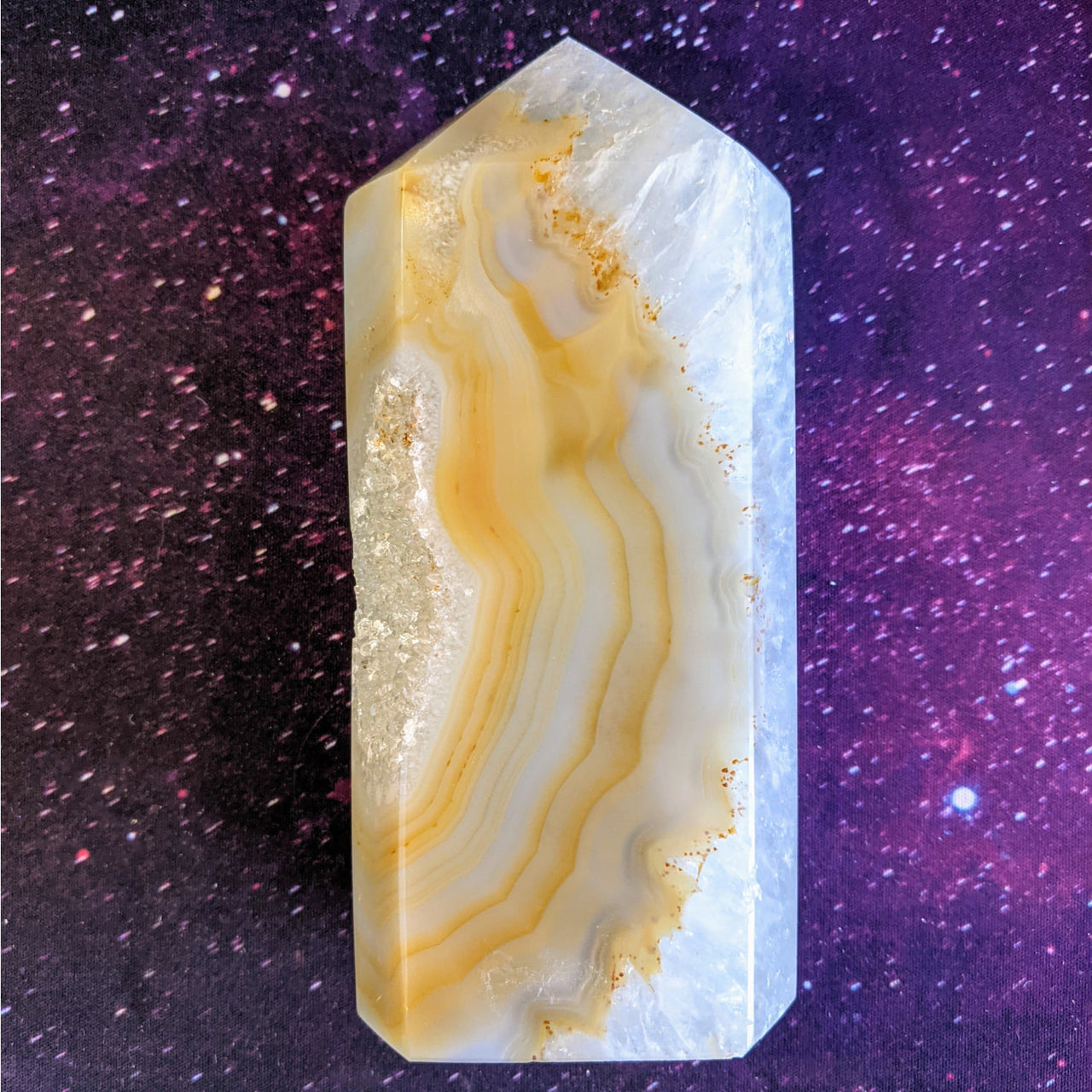 White and yellow quartz stone with gold flecks from Agate Druzy Tower - Slightly Chipped Tip #G208