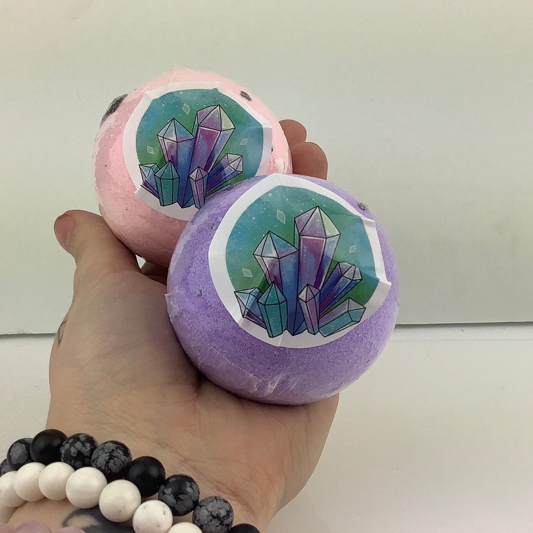 1 Crystal & Essential Oil Bath Bomb #SK1100 - $15