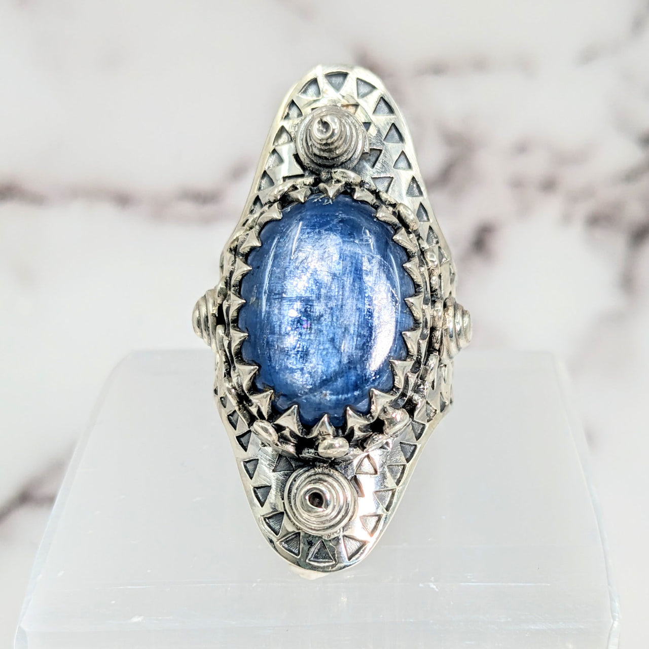 Blue Kyanite Sz 10.25 Geometric Shield Ring #LV2619 with blue stone and silver band