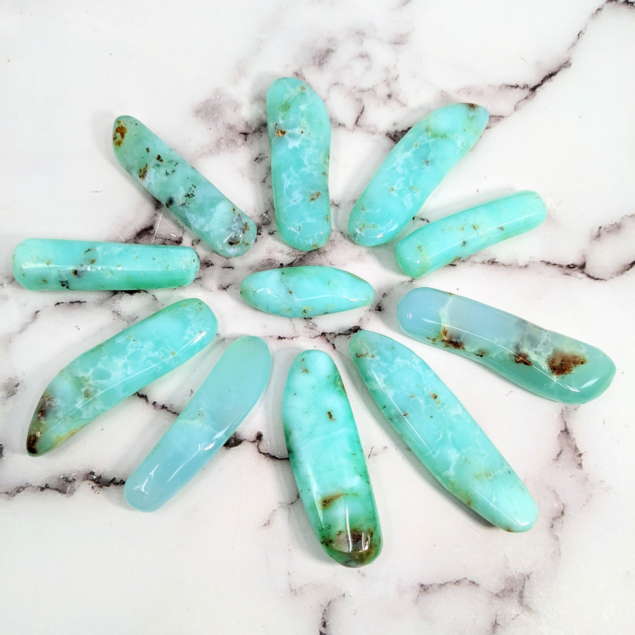 Group of turquoise green quartzite points from Chrysoprase 1.4 - 3.7’ Wand #LV1537