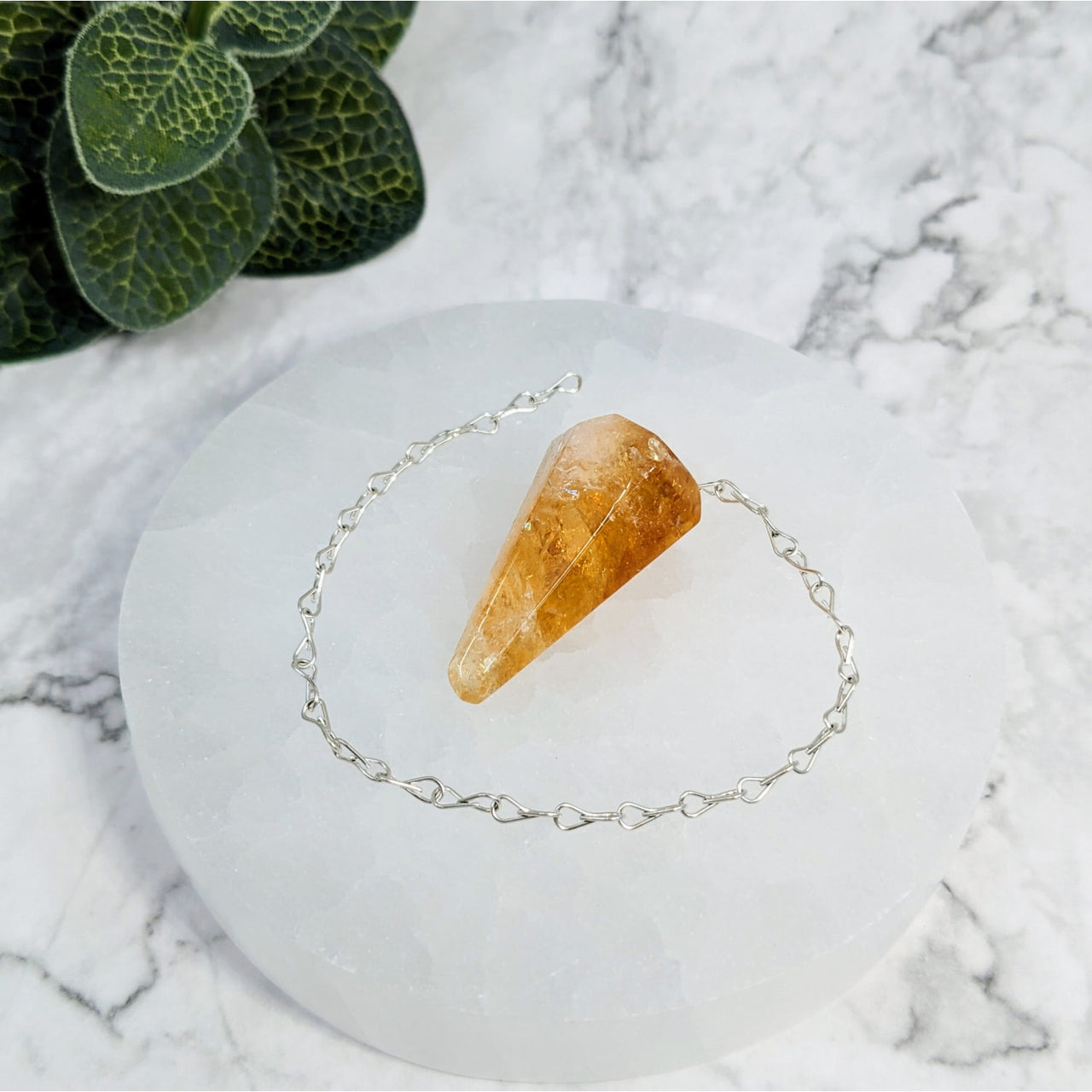 White marble plate with orange quartz, Citrine 1-1.5’ Pendulum #LV5718