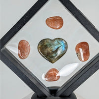 Thumbnail for Heart-shaped stone in Floating Illusion Frame - Crystal Display #Q066