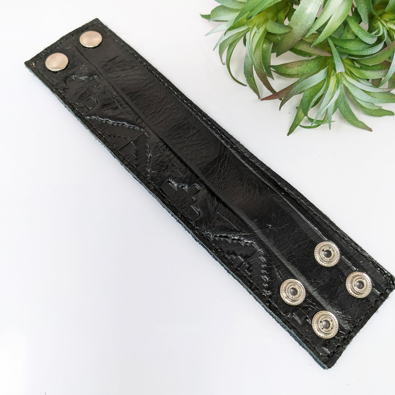 Black leather bracelet with brass hardware, zipper pouch 7-8’ adjustable #LV2751