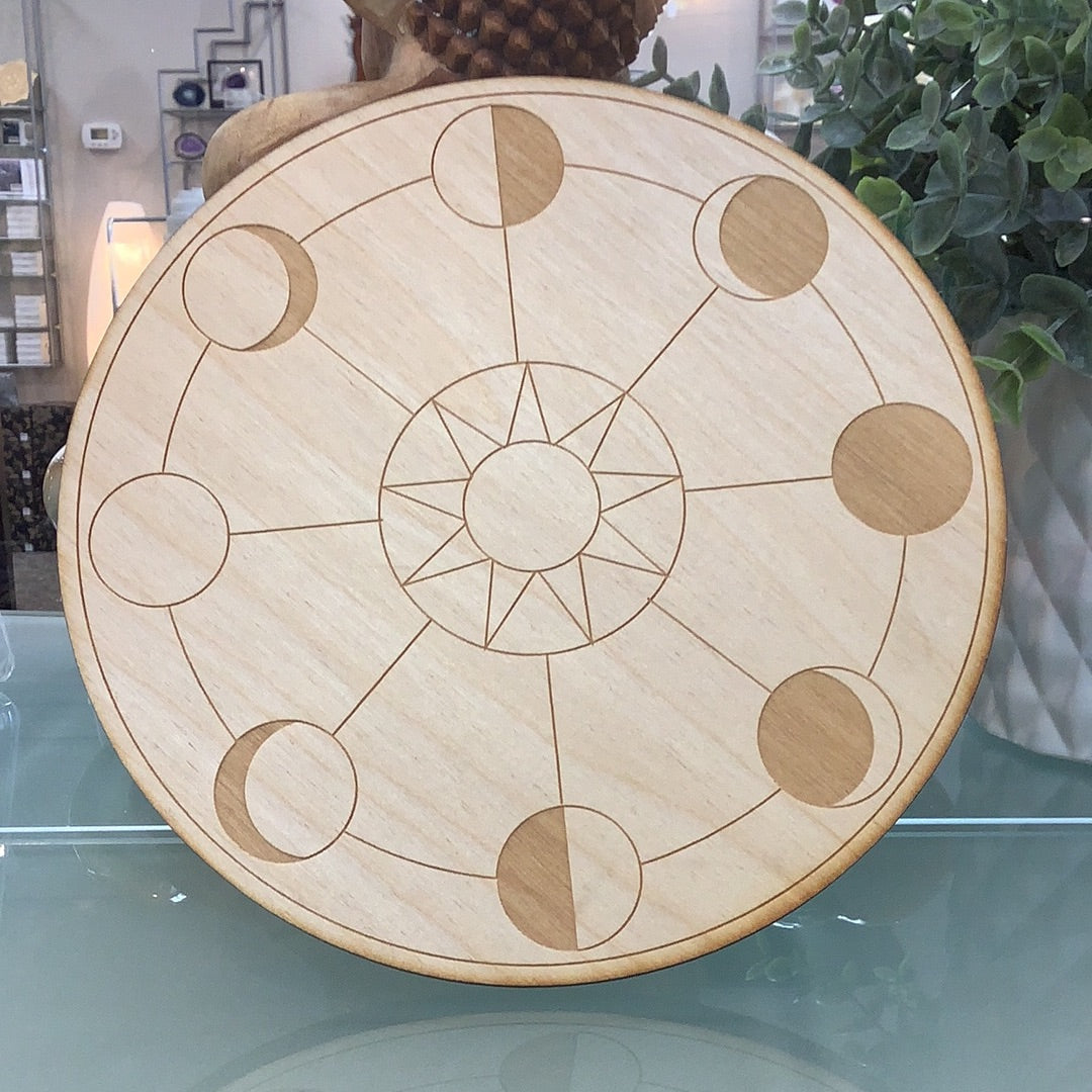 Moon Phase Etched Alder Wood Plate with Circular Design - 8’ Decorative Grid #K057