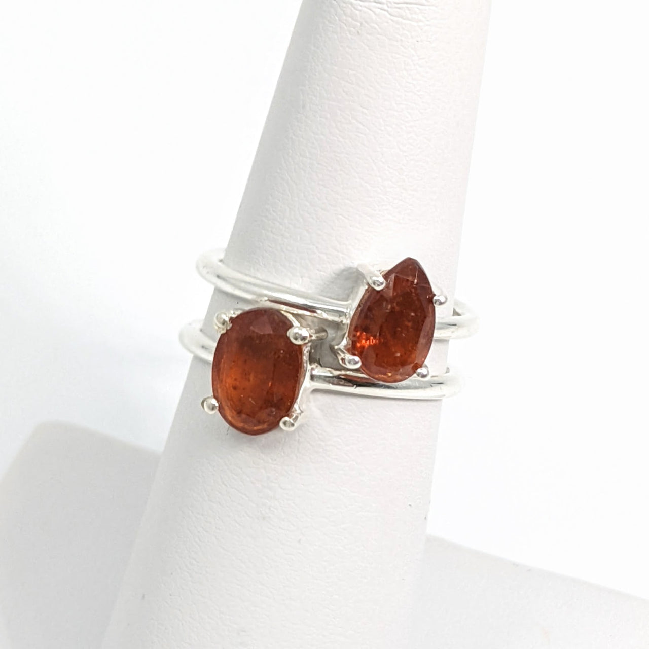 White gold ring with orange kyanite stones, customizable size & shape - #SK8515