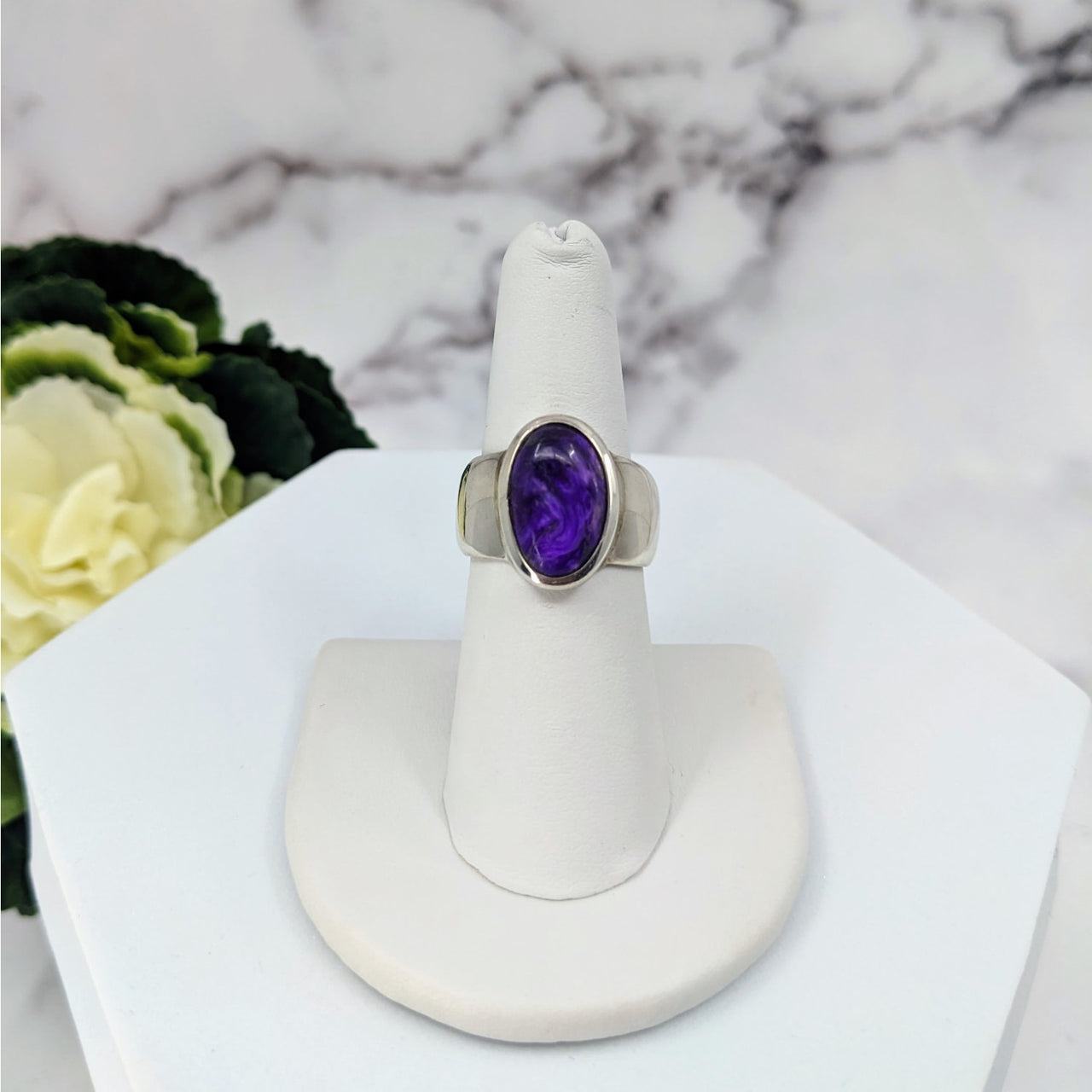 Sugilite Ring Size 6 Sterling Silver LV3400 on a white stand