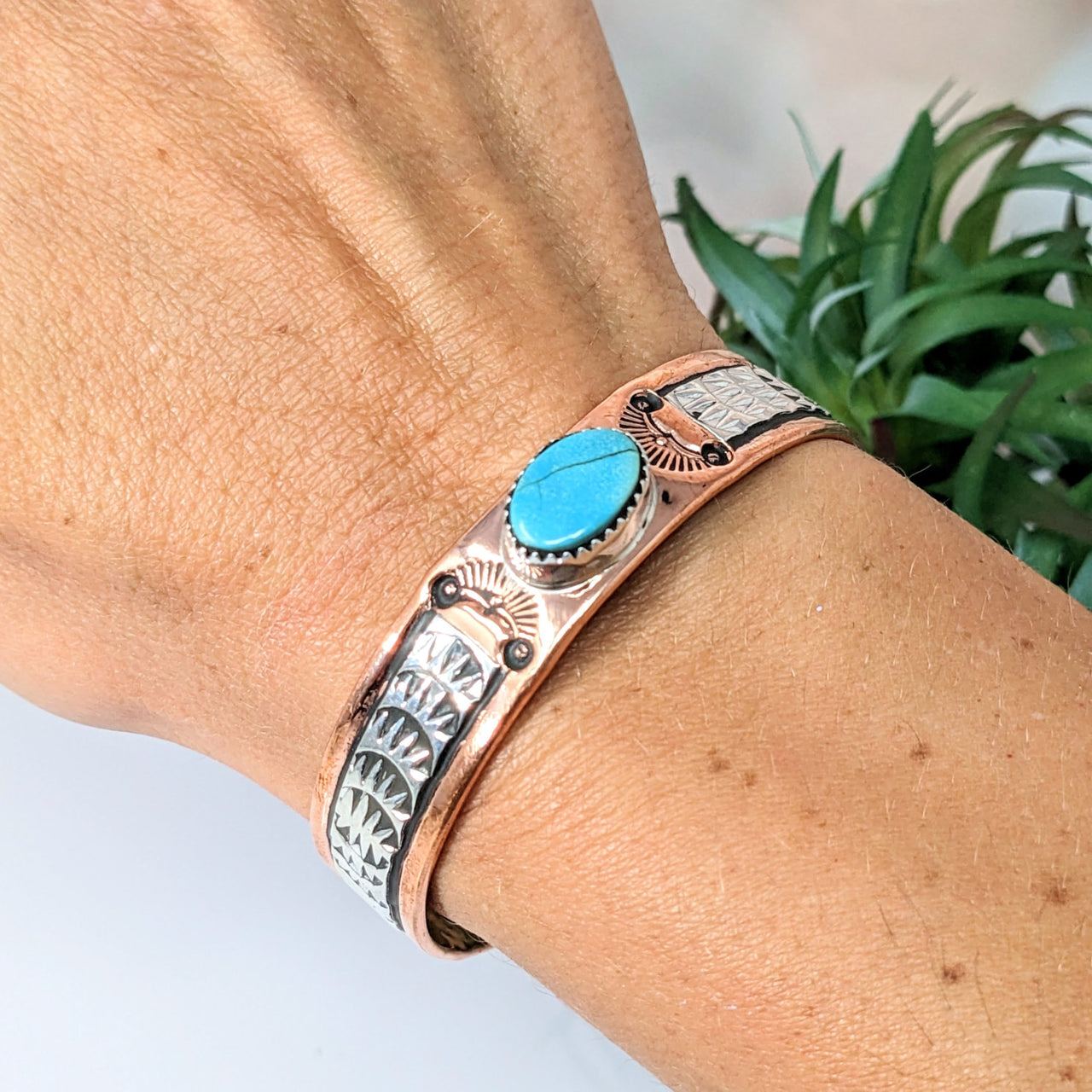 Turquoise Cuff 2.5’ Copper and Silver Bracelet #LV2766 on a Woman’s Hand