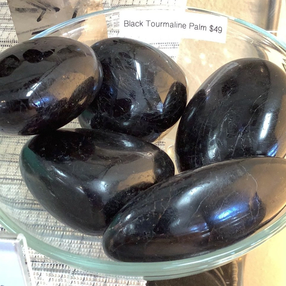 Black Tourmaline Palmstone #P018