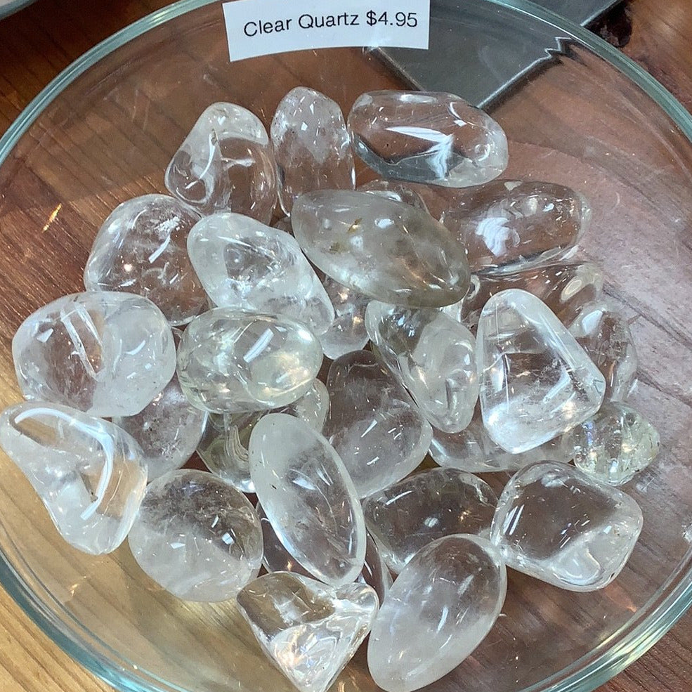 Clear Quartz Tumbled #T037