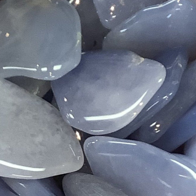 Blue Chalcedony Tumbled #T311