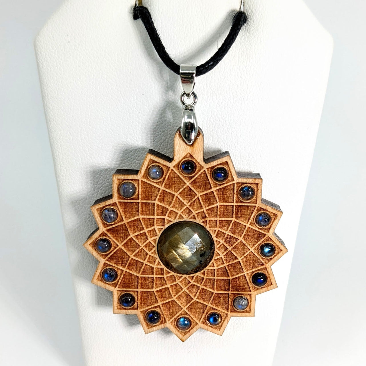 Laser Cut Pendant Labradorite Geometric (9g) #SK7612 - $155